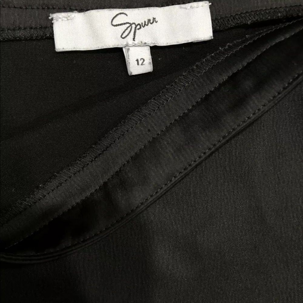 Spurr A Line Black Skirt, Size 12. In great used condition. - Picture 4 of 4